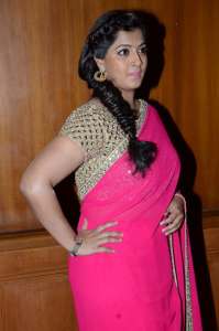 varalaxmi-sarathkumar-picture-gallery-124-00149