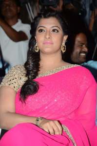 varalaxmi-sarathkumar-picture-gallery-124-00553