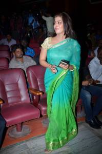 varalaxmi-sarathkumar-pictures-556-00243