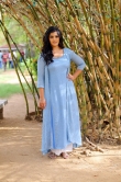 varalakshmi-sarathkumar-latest-images-099838-353