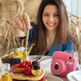 1_vedika-latest-photos