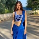 vedhika-images-hd-new-003
