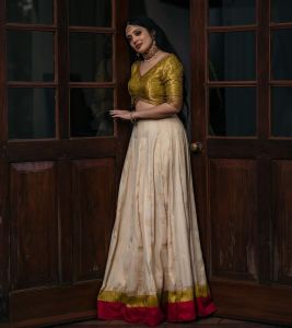 veena-nandakumar-latest-photos-009