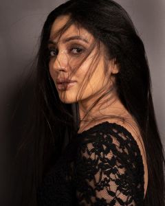 veena-nandakumar-new-photoshoot-001