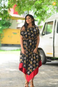 veena-nandakumar-pic-112-00967