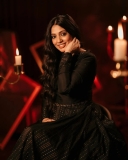 veena-nandakumar-in-black-dress-photos