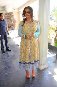 09-vidya-balan-latest-new-photos-00852