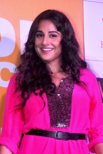 9434vidhya_balan_latest_pics-001