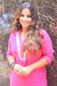 vidhya-balan-latest-pics-22657