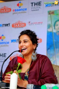 vidhya-balan-photos-100-00849