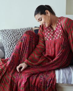vidya-balan-current-photo-007