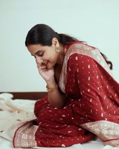 vidya-balan-current-photo-013
