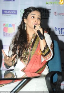 vidya-balan-images-02097