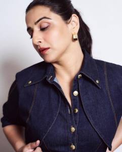 vidya-balan-in-jeans-material-frock-styling-photos-009