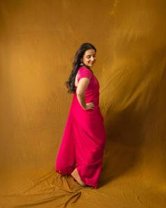 vidya-balan-in-latest-trending-saree-ideas-photos-001