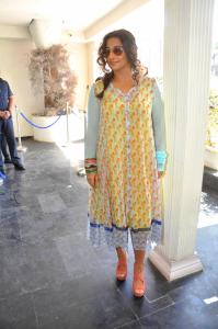 vidya-balan-latest-new-photos-00129