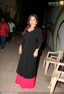 vidya-balan-latest-pictures8