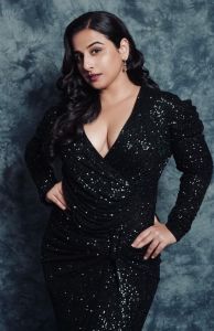 vidya-balan-latest-saree-photos-011