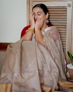 vidya-balan-latest-saree-photos-2021-001