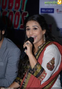 vidya-balan-photos-00277