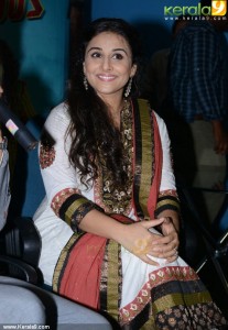 vidya-balan-photos-00535