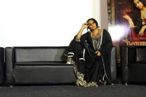 vidya-balan-pictures-586-00299