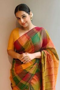 vidya balan saree photos-021