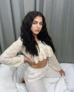 Wamiqa Gabbi new photoshoot images-004