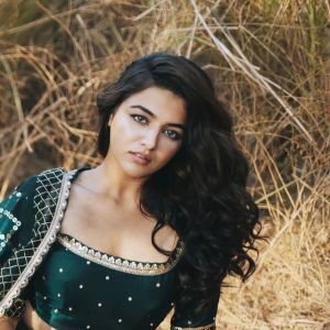 wamiqa-gabbi-hd-wallpaper-006