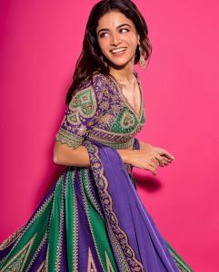 wamiqa-gabbi-in-Aparajita-Talat-Lehenga-Set-004