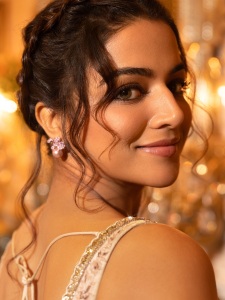 wamiqa-gabbi-in-function-wear-dress-style-ideas-photos-007