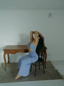 wamiqa-gabbi-in-light-blue-swimsuit-dress-photos