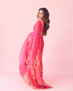 wamiqa-gabbi-in-light-pink-saree-with-blouse-style-ideas-photos-007