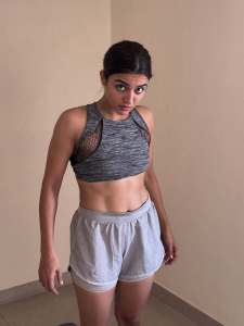 wamiqa-gabbi-in-workout-dress-photos