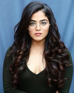 wamiqa-gabbi-latest-photos-12157