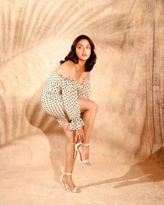wamiqa-gabbi-new-photos-in-dot-printed-off-shoulder-dress-001