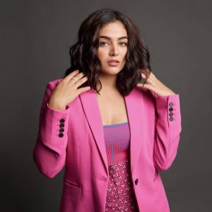 wamiqa-gabbi-random-photoshoot-pictures-002