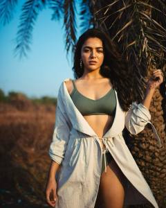 wamiqa-gabbi-trending-photos-006