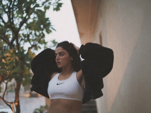 wamiqa-gabbi-viral-photoshoot-latest-005