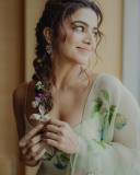 wamiqa-gabbi-new-dressing-style-ideas-photos-009