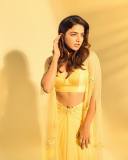 wamiqa-gabbi-new-dressing-style-ideas-photos-022