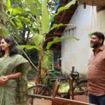 Samvrutha Sunil in Sathyam Paranja Viswasikkuvo movie stills 2019