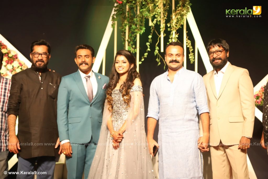 Harisree Ashokan Son Wedding Reception Photos 10394 - Kerala9.com