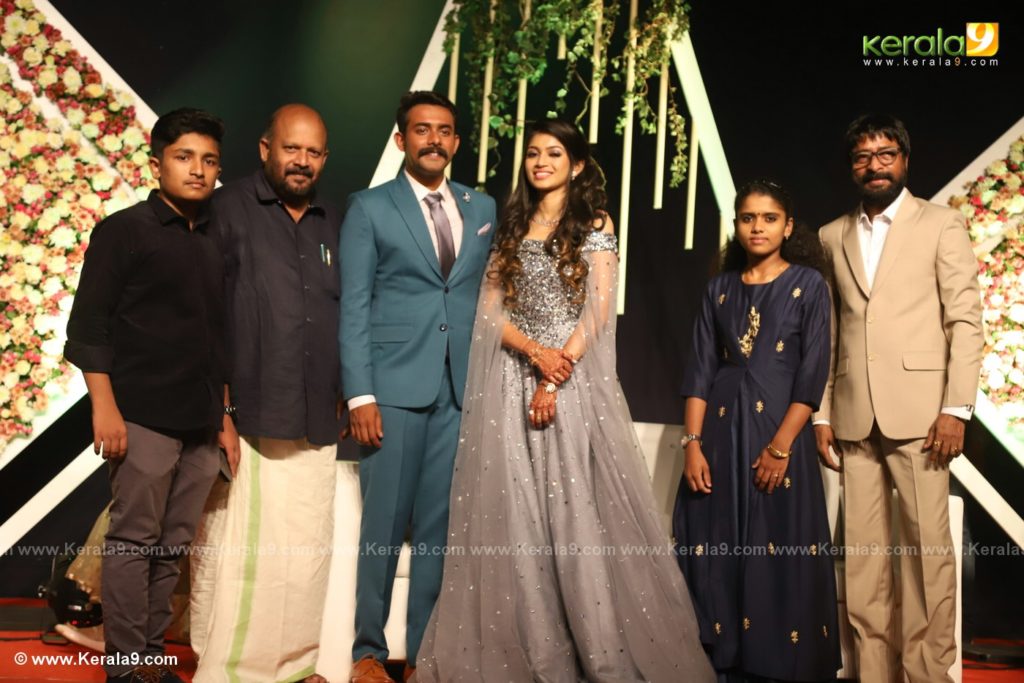 Harisree Ashokan Son Wedding Reception Photos 19156 - Kerala9.com