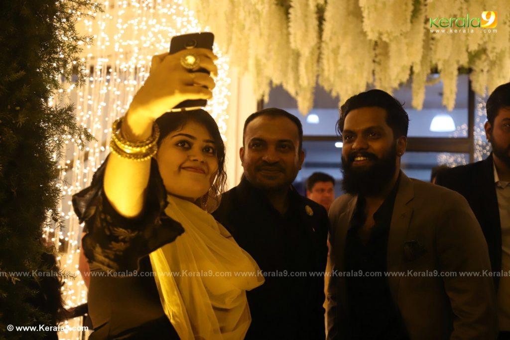 Harisree Ashokan Son Wedding Reception Photos 22916 - Kerala9.com