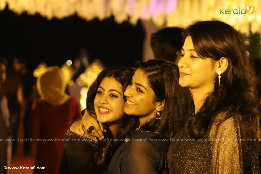 Harisree Ashokan Son Wedding Reception Photos 2552 - Kerala9.com