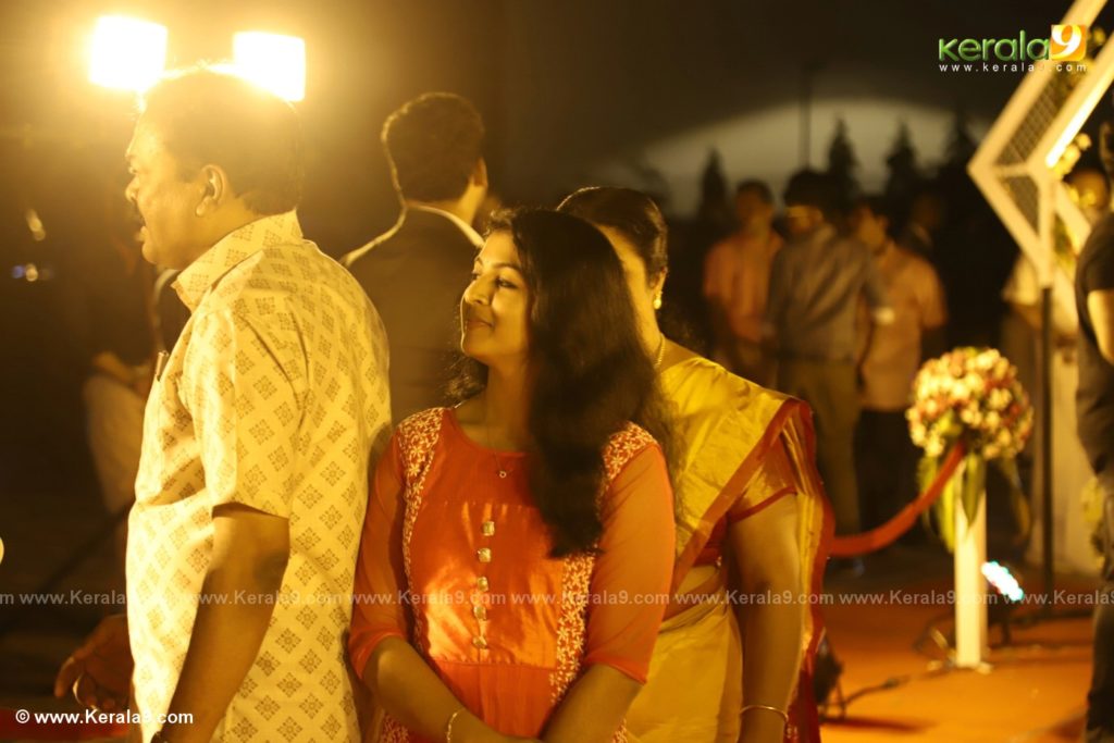 Harisree Ashokan Son Wedding Reception Photos 369 - Kerala9.com