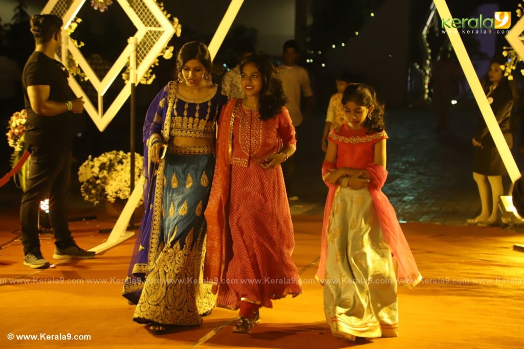 Harisree Ashokan Son Wedding Reception Photos 776 - Kerala9.com