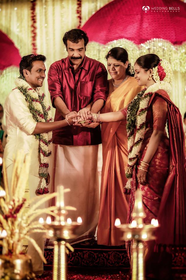 Jayaraj Warrier daughter Indulekha wedding photos 50 - Kerala9.com
