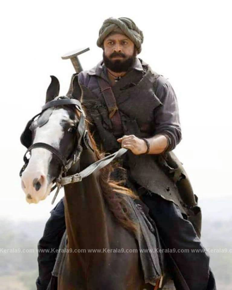 Marakkar Arabikadalinte Simham Movie stills 0954 11 - Kerala9.com